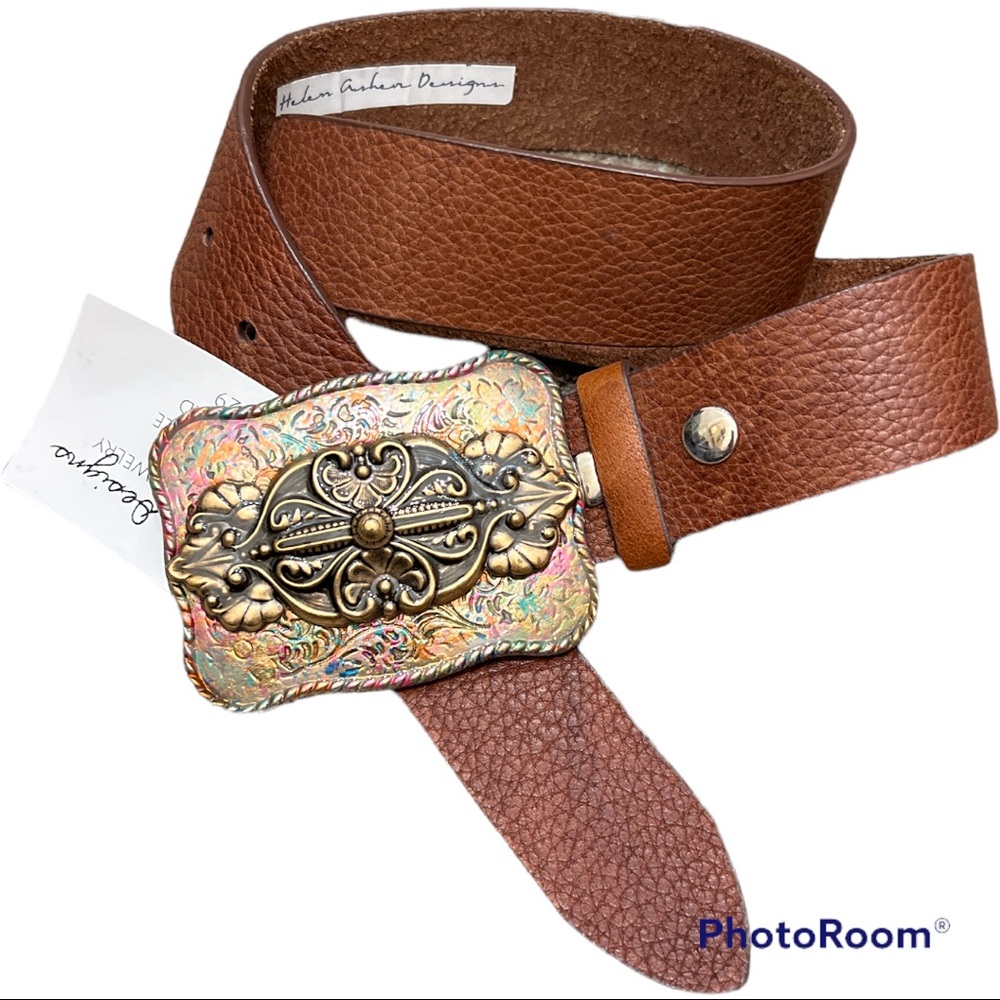 Boutique handcrafted/painted belt buckle with whiskey leather strap Small